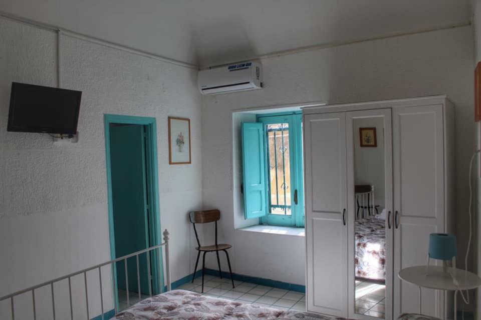 Bed and Breakfast Le Chiazzette à Acireale Extérieur photo