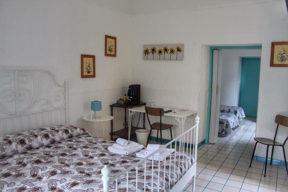 Bed and Breakfast Le Chiazzette à Acireale Extérieur photo